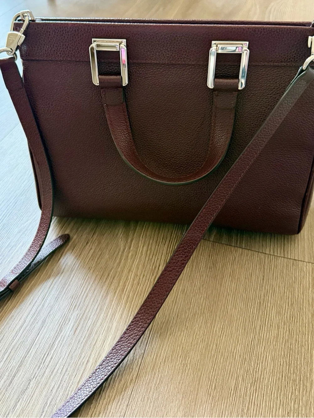 Gucci Women’s Burgundy Leather Top-Handle Satchel with Gold GG